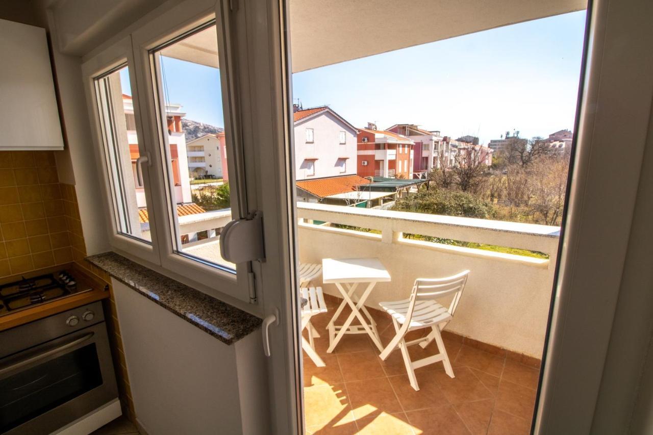 Apartment Damir With Balcony In Quiet Area Baska  Exterior photo
